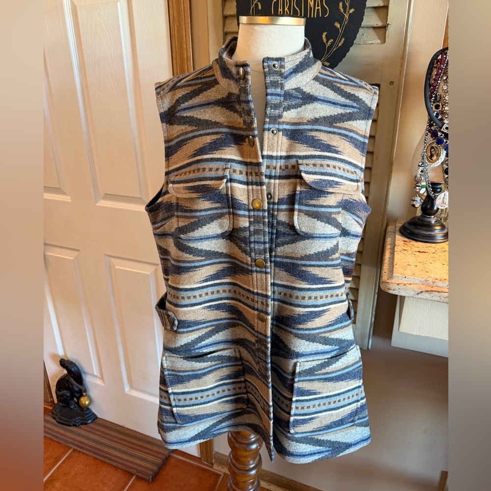Pendleton Blue and Tan Patterned Vest